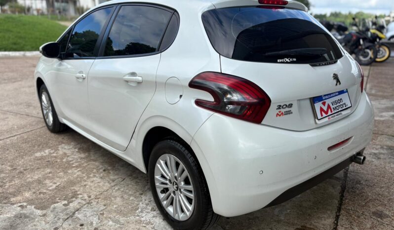 
								PEUGEOT 208 Allure 1.6 completo									