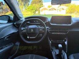 
										PEUGEOT 208 Allure 1.6 completo									