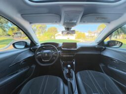 
										PEUGEOT 208 Allure 1.6 completo									