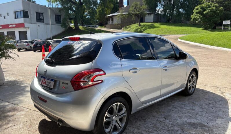 
								PEUGEOT 208 Feline 1.6 Pack Cuir completo									