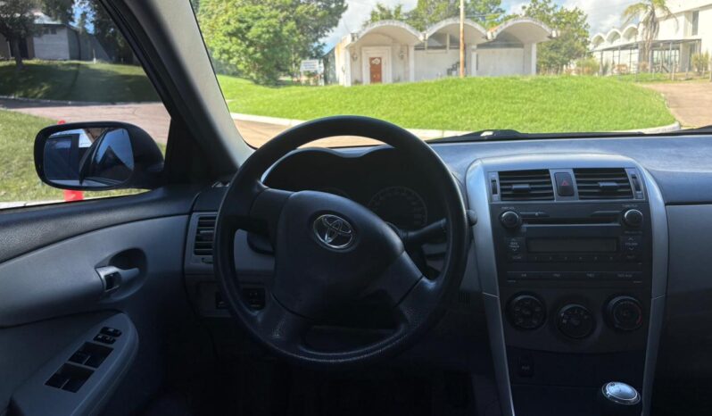 
								TOYOTA Corolla XLI 1.8 MT completo									