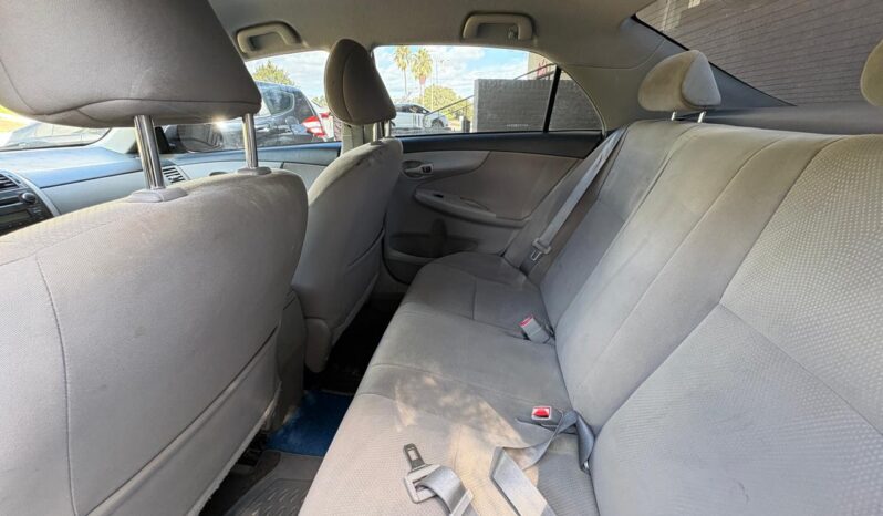 
								TOYOTA Corolla XLI 1.8 MT completo									