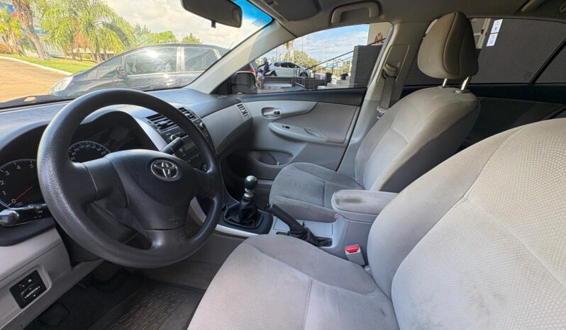 
								TOYOTA Corolla XLI 1.8 MT completo									