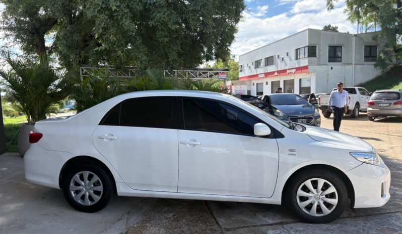 
								TOYOTA Corolla XLI 1.8 MT completo									