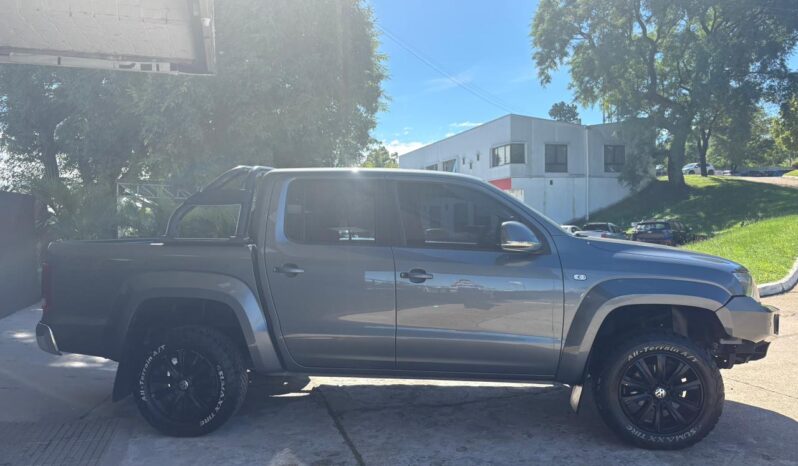 
								VOLKSWAGEN Amarok 2.0 4×4 180HP completo									