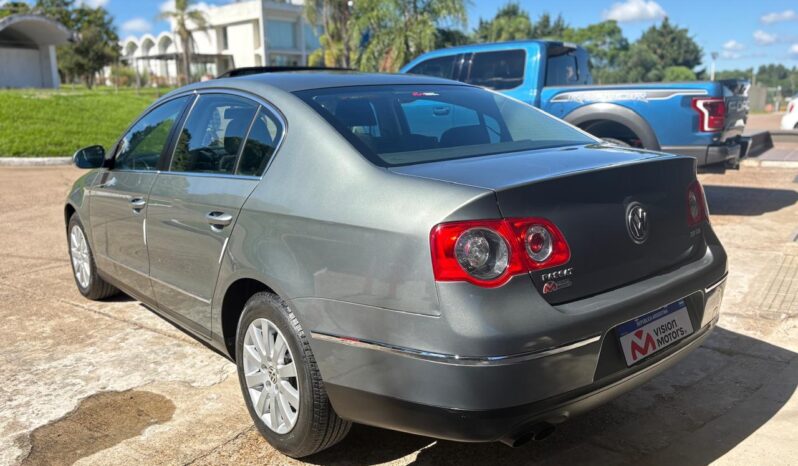 
								VOLKSWAGEN Passat 2.0 TDI completo									
