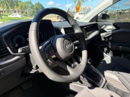 
										AUDI A1 30Tsi Sportback completo									