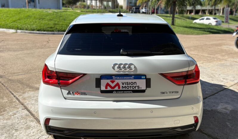 
								AUDI A1 30Tsi Sportback completo									