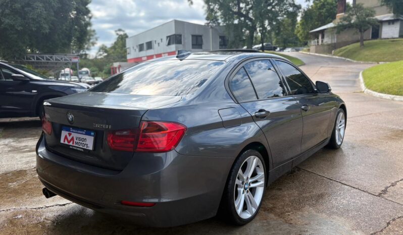 
								BMW 328I completo									