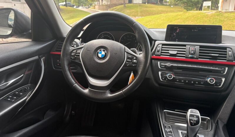 
								BMW 328I completo									