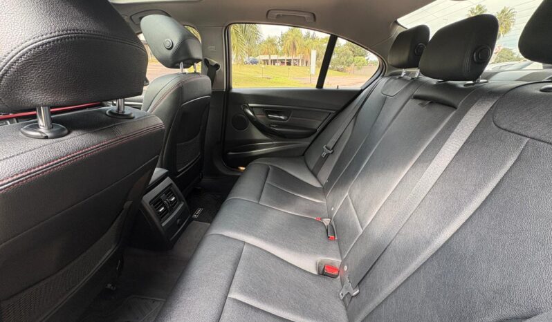 
								BMW 328I completo									