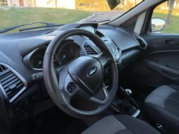 
										FORD Ecosport SE 1.6L MT completo									