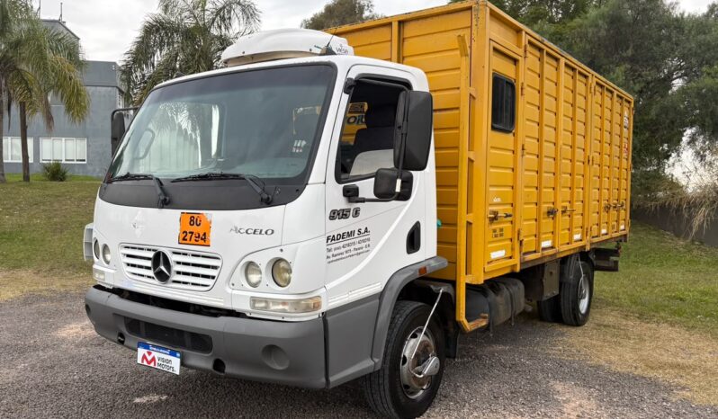 
								MERCEDES BENZ Accelo 915C completo									