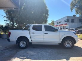 NISSAN Frontier 2.3D 4X4 MT