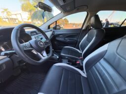 
										NISSAN Versa 1.6 Exclusive CVT completo									