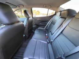 
										NISSAN Versa 1.6 Exclusive CVT completo									