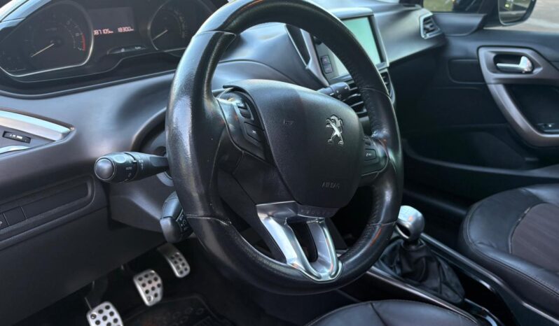 
								PEUGEOT 2008 Sport Thp completo									