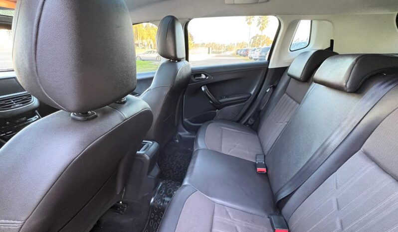 
								PEUGEOT 2008 Sport Thp completo									