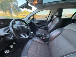 
										PEUGEOT 2008 Sport Thp completo									