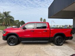 
										RAM 1500 5.7L V8 Rebel 4×4 completo									