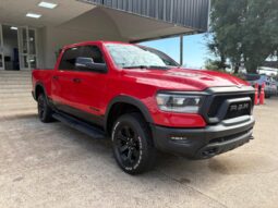 
										RAM 1500 5.7L V8 Rebel 4×4 completo									