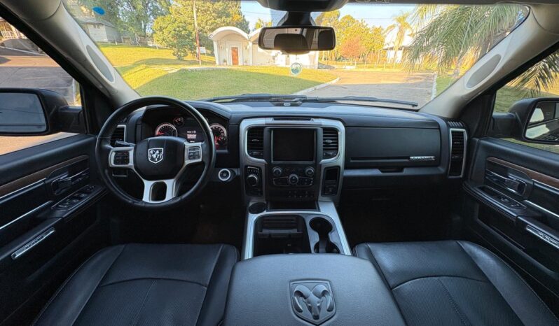 
								RAM 1500 SLT Laramie 5.7L AT 4×4 completo									