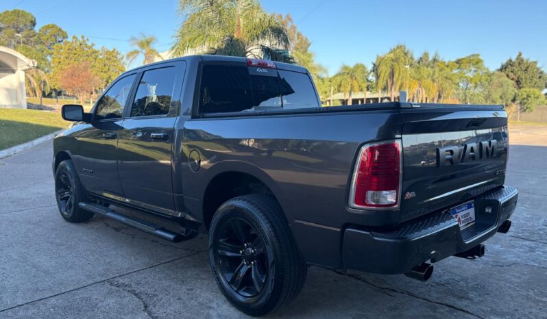 
								RAM 1500 SLT Laramie 5.7L AT 4×4 completo									