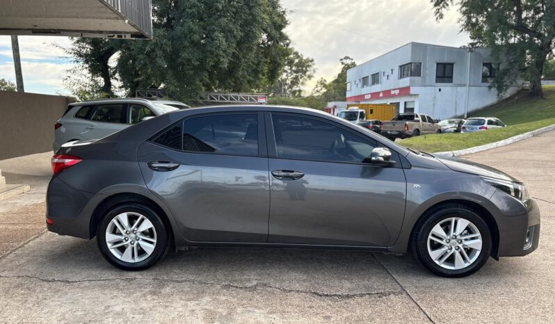 
								TOYOTA Corolla XEI 1.8 MT completo									