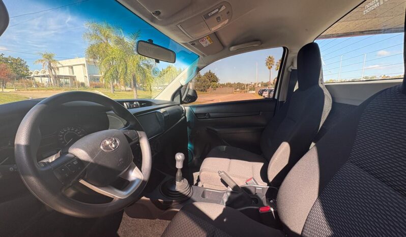 
								TOYOTA Hilux 4×2 DX 2.4 TDI MT CHASIS completo									