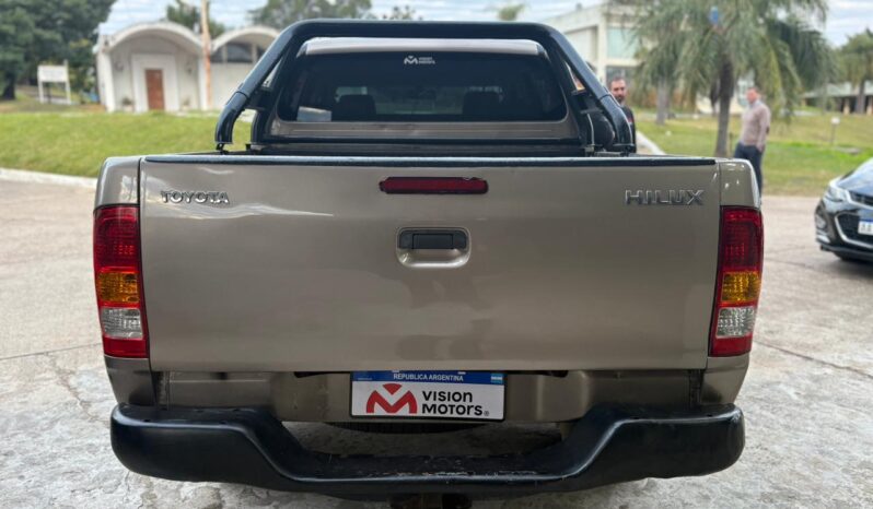 
								TOYOTA Hilux 4×4 Cabina Doble DX 2.5 TD completo									