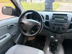 TOYOTA Hilux 4×4 Cabina Doble DX 2.5 TD