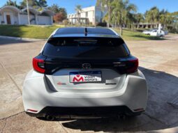 
										TOYOTA YARIS GR completo									