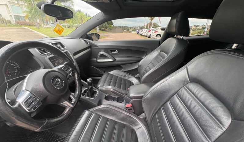 
								VOLKSWAGEN Scirocco 2.0 TSI completo									