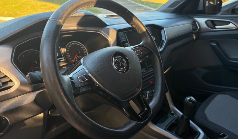 
								VOLKSWAGEN T-Cross Comfortline 1.6 MSI 110cv completo									