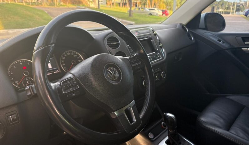 
								VOLKSWAGEN Tiguan 2.0 TSI 4MOTION completo									
