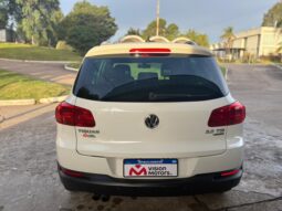 
										VOLKSWAGEN Tiguan 2.0 TSI 4MOTION completo									
