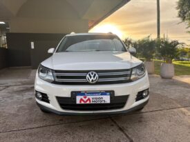 VOLKSWAGEN Tiguan 2.0 TSI 4MOTION