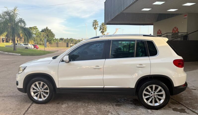 
								VOLKSWAGEN Tiguan 2.0 TSI 4MOTION completo									