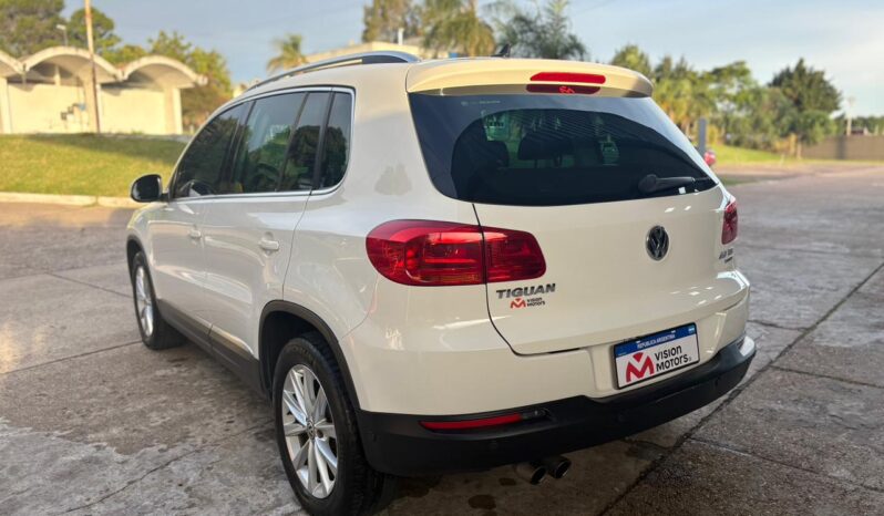 
								VOLKSWAGEN Tiguan 2.0 TSI 4MOTION completo									