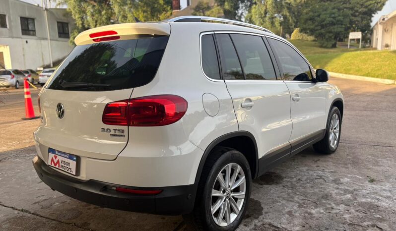 
								VOLKSWAGEN Tiguan 2.0 TSI 4MOTION completo									