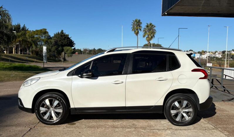 
								PEUGEOT 2008 Feline 1.6 Tiptronic completo									