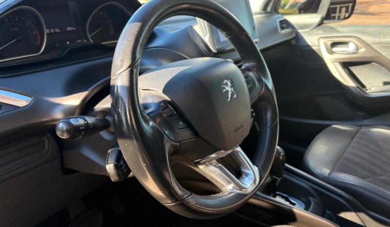 
								PEUGEOT 2008 Feline 1.6 Tiptronic completo									