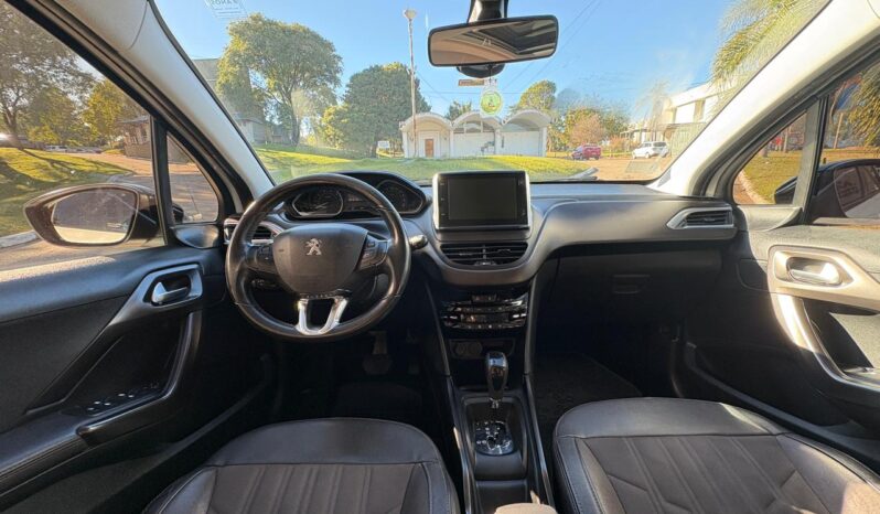 
								PEUGEOT 2008 Feline 1.6 Tiptronic completo									
