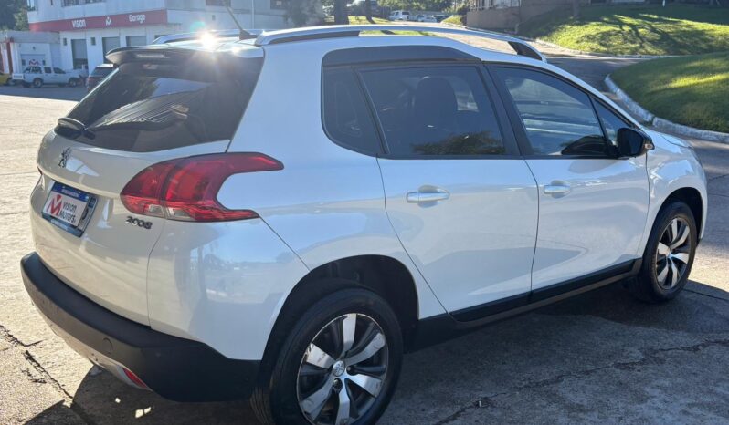 
								PEUGEOT 2008 Feline 1.6 Tiptronic completo									