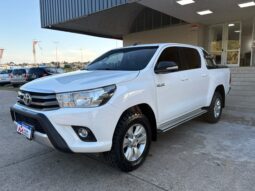 
										TOYOTA Hilux 4×2 SR 2.4 TDI MT completo									