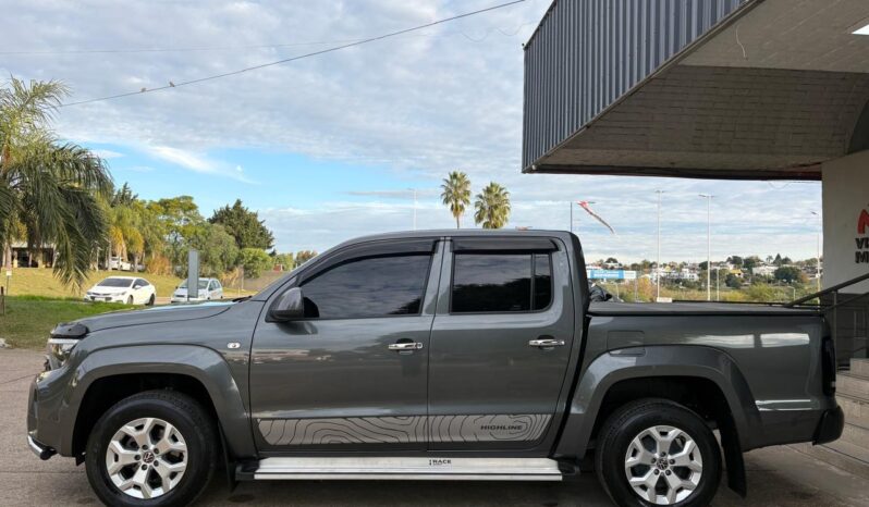 
								VOLKSWAGEN Amarok Comfortline 4×2 G2 MT completo									