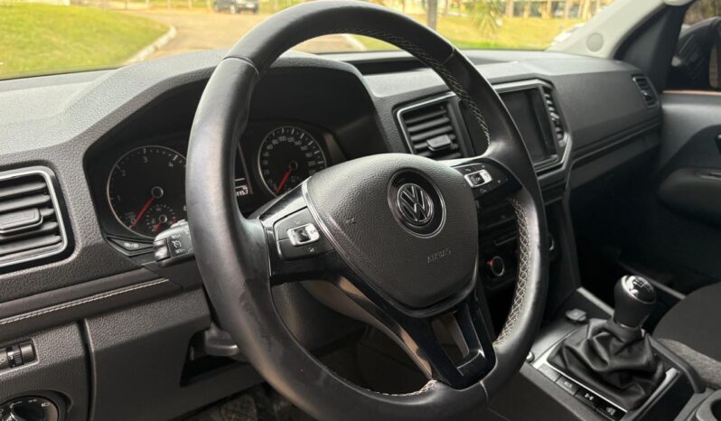 
								VOLKSWAGEN Amarok Comfortline 4×2 G2 MT completo									