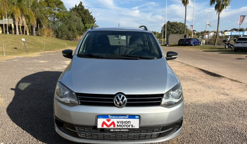 
								VOLKSWAGEN Suran 1.6 completo									