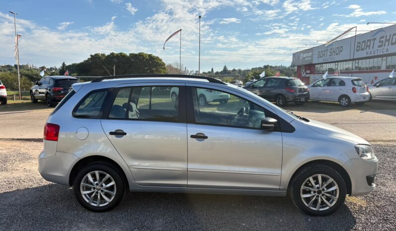 
								VOLKSWAGEN Suran 1.6 completo									