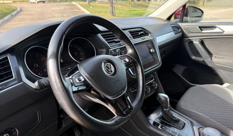 
								VOLKSWAGEN Tiguan 1.4 TSI DSG completo									